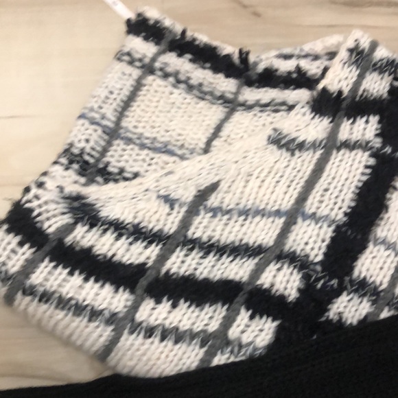 Free People Oversized Knited Sweater - Picture 4 of 4